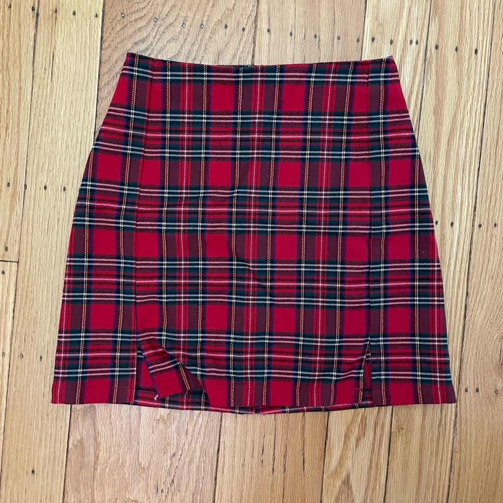 Brandy Melville Holiday Mini Skirt